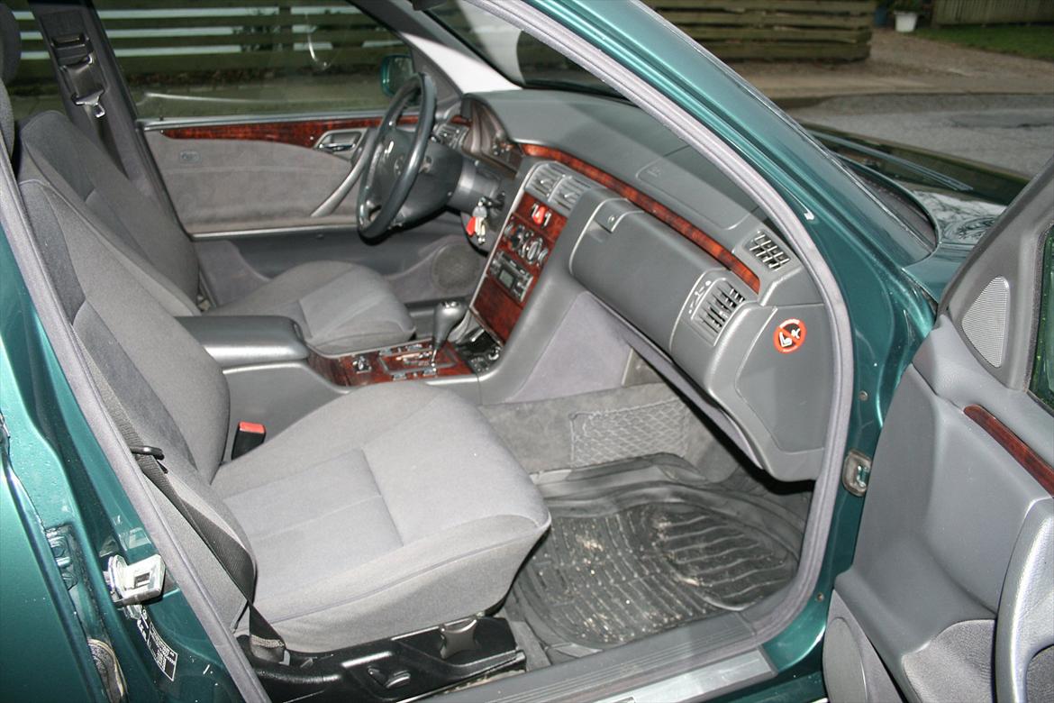 Mercedes Benz E 270 CDI W210 billede 8