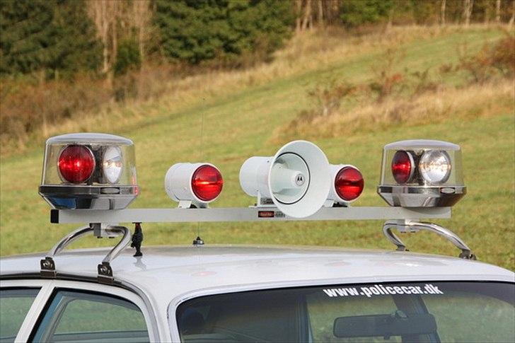 Amerikaner Plymouth Fury - NYPD Copcar - Signal Stat Lightbar. Kun brugt på NYPD politibiler 1973-77. Meget sjældne og eftertraktet nu. billede 15