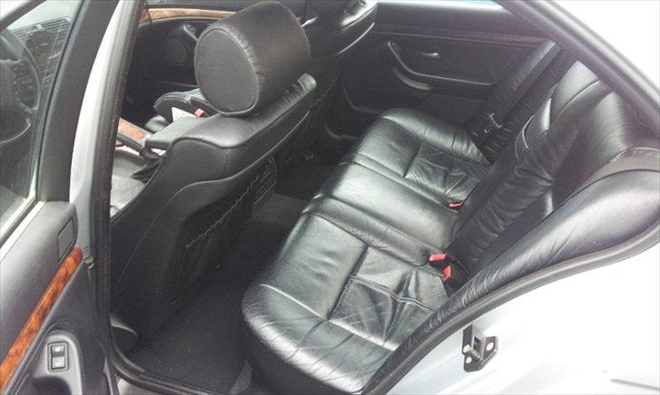 BMW E39 523 SOLGT billede 4