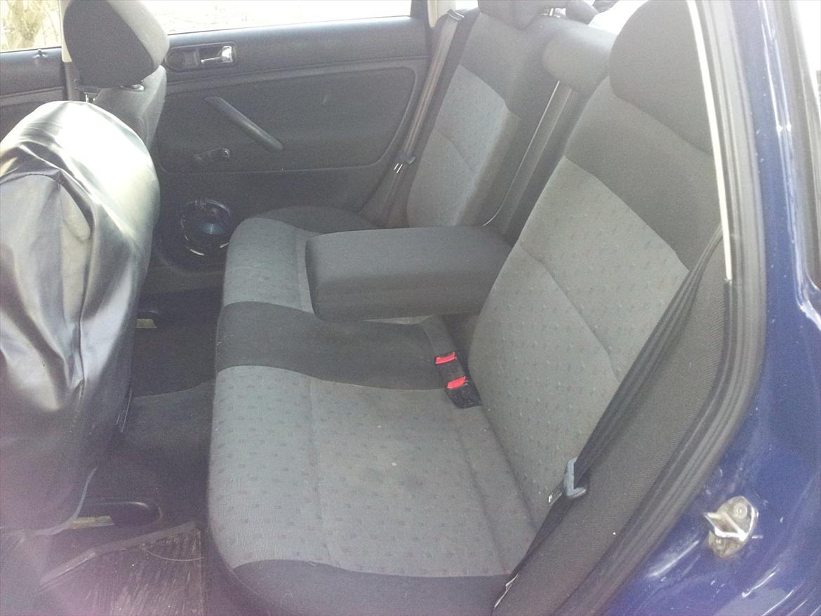 VW Passat Limousine [SOLGT] billede 5