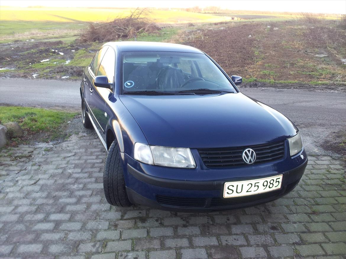 VW Passat Limousine [SOLGT] billede 11