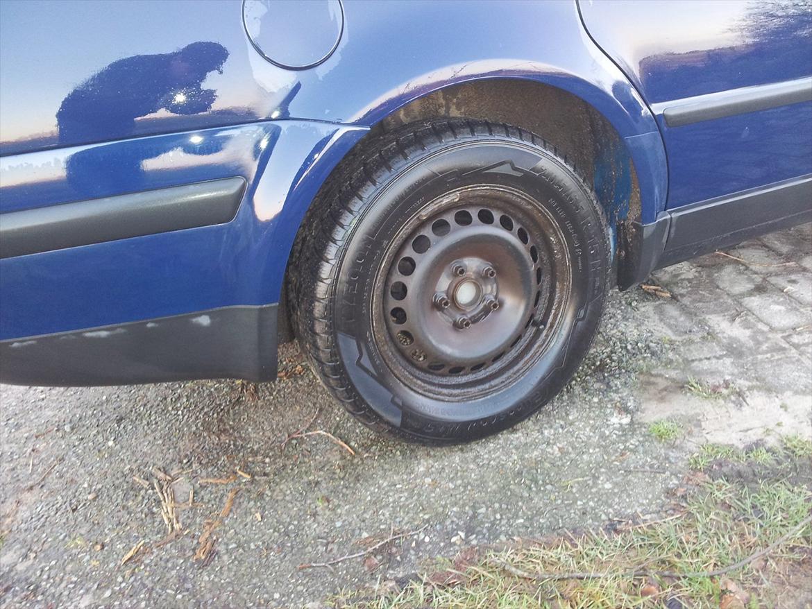 VW Passat Limousine [SOLGT] billede 18