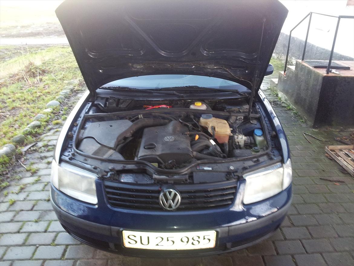 VW Passat Limousine [SOLGT] billede 19