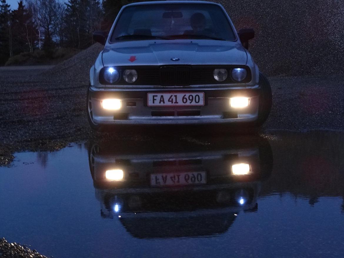 BMW E30 323i ^SOLGT^ billede 4