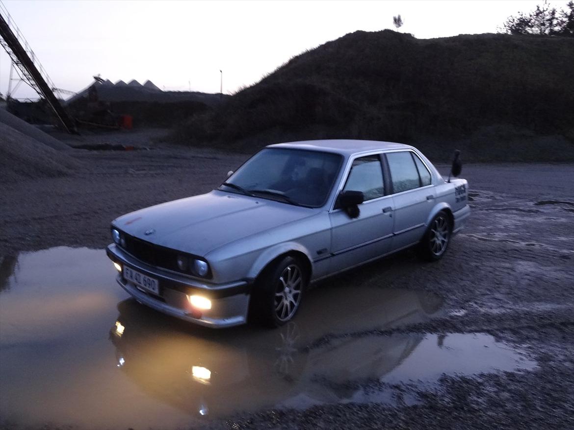 BMW E30 323i ^SOLGT^ billede 9