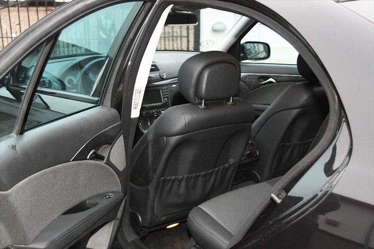 Mercedes Benz E 320 CDi Avantgarde billede 7