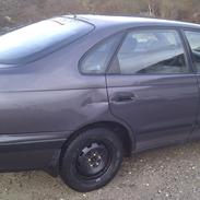 Toyota Carina E 1.6 16v (solgt)