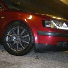 VW Passat 1,8T Limousine ..... Solgt.......