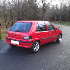 Peugeot 106