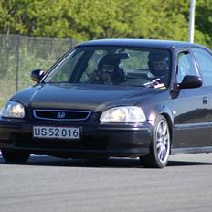 Honda Civic EK4 VTi (hverdagsracer) *solgt ;-(*