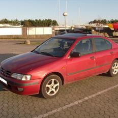 Nissan Primera solgt 