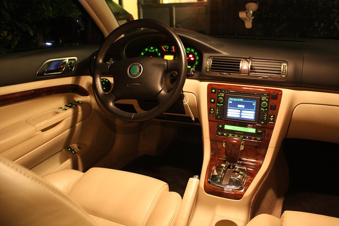 Skoda Superb 2.8 V6 TipTronic billede 7