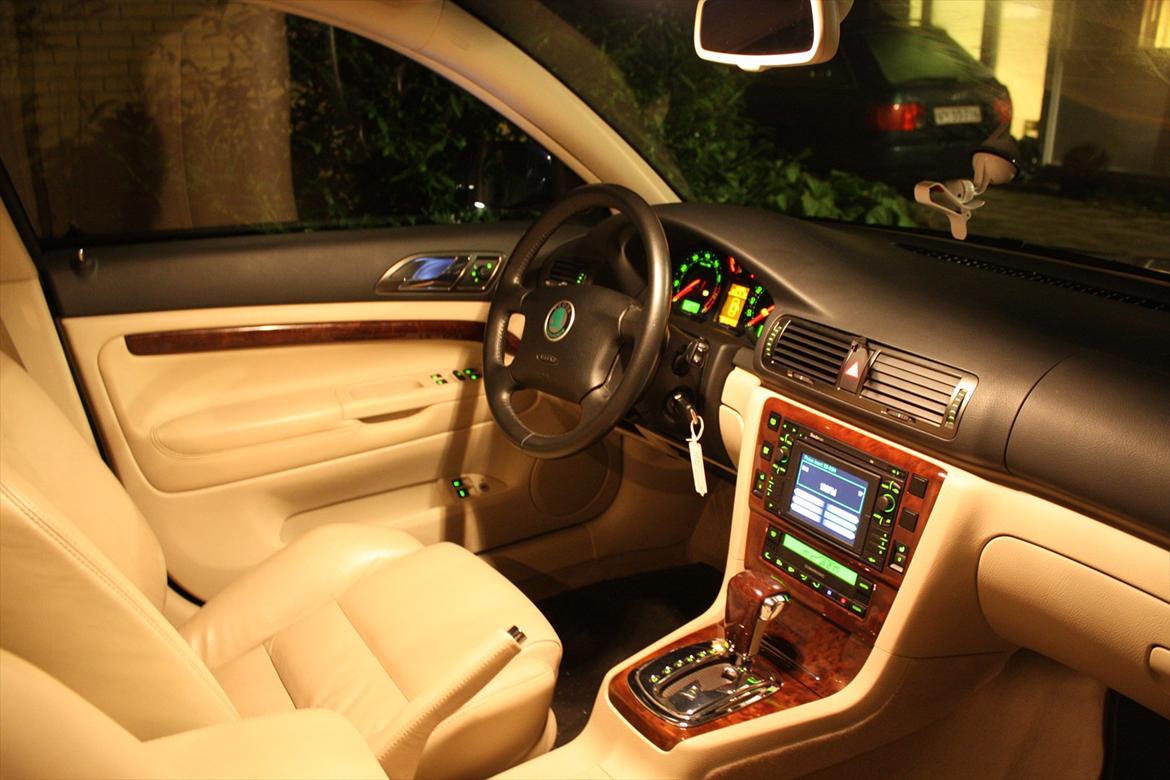 Skoda Superb 2.8 V6 TipTronic billede 11