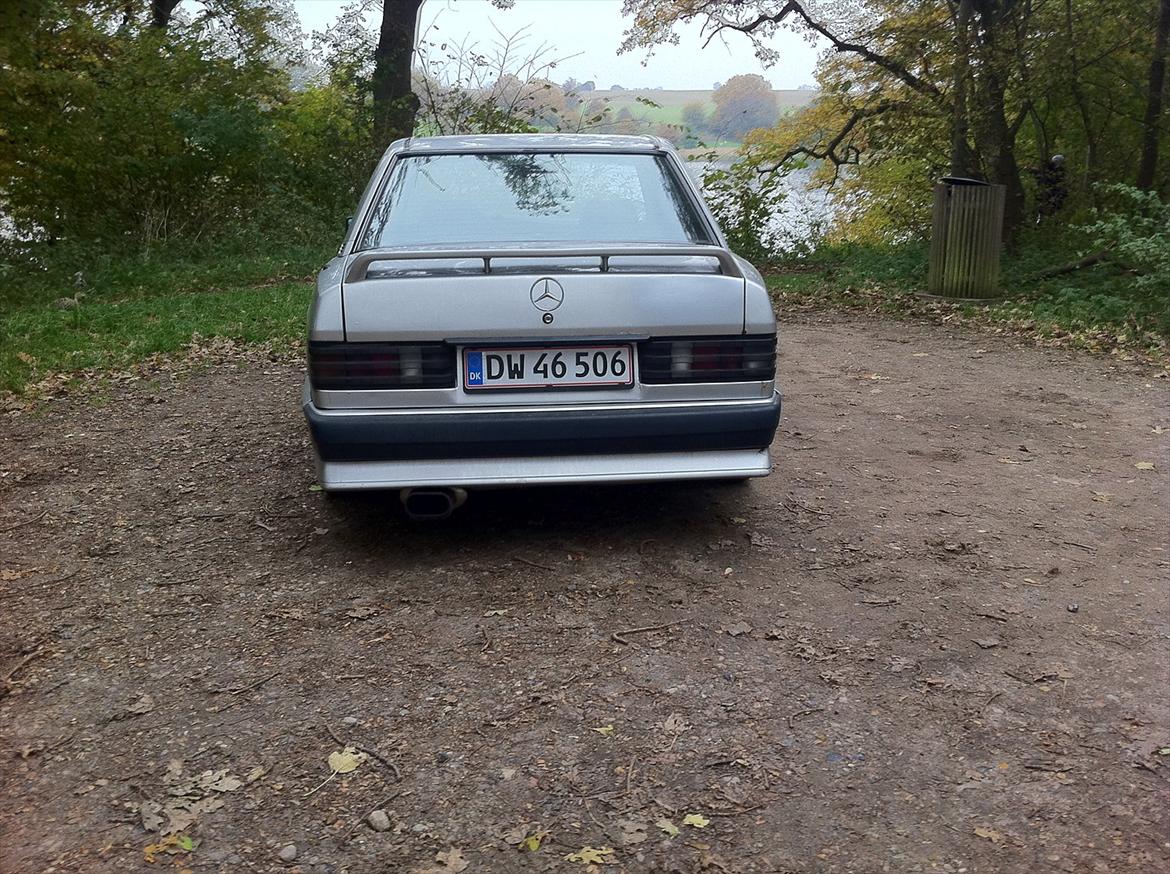 Mercedes Benz 190E billede 4