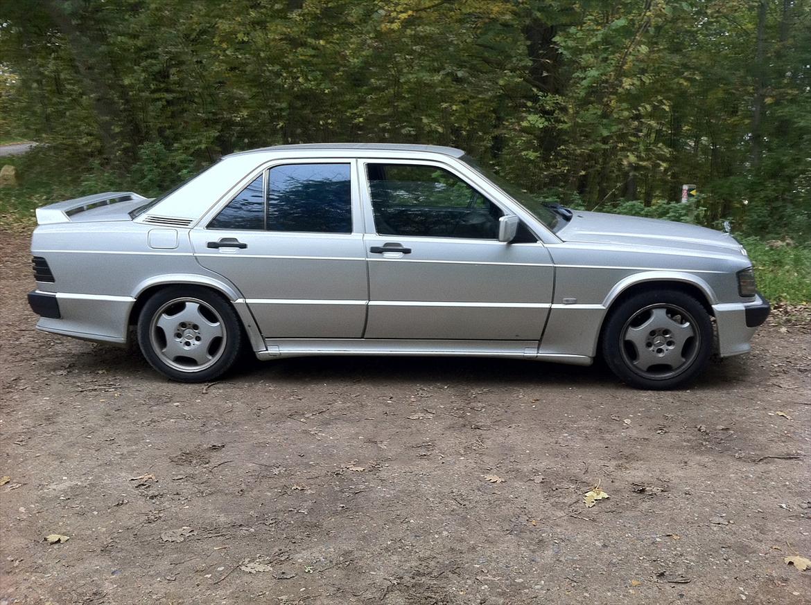 Mercedes Benz 190E billede 6