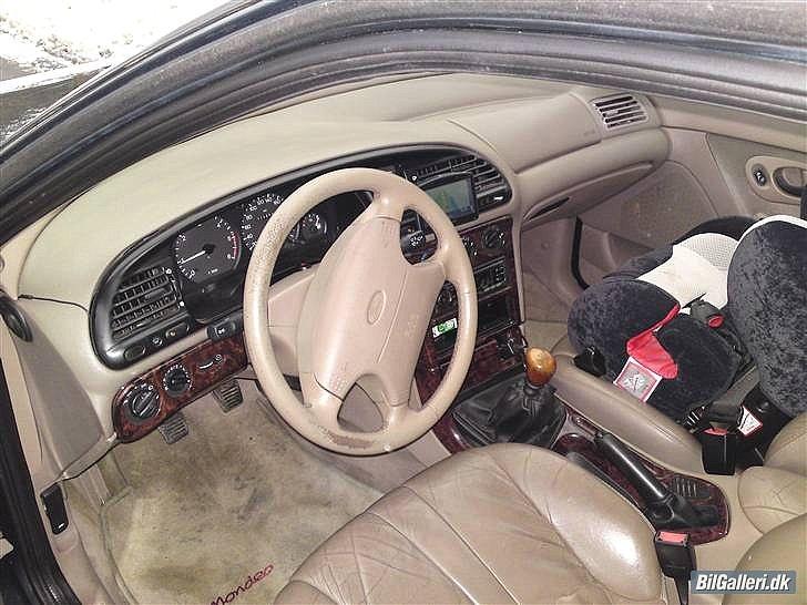 Ford mondeo ghia billede 5