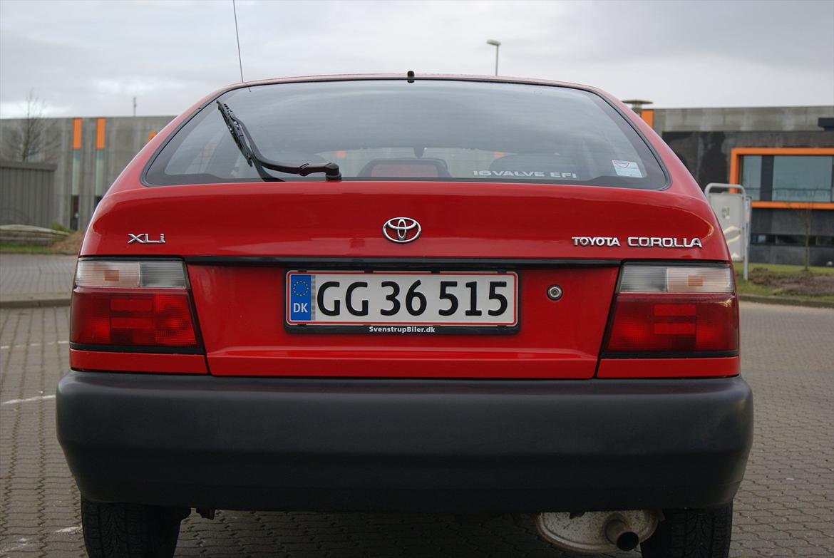 Toyota corolla 1.3 xli billede 4