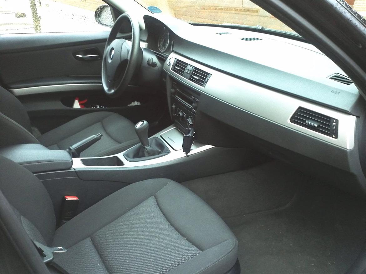 BMW 320 d billede 5