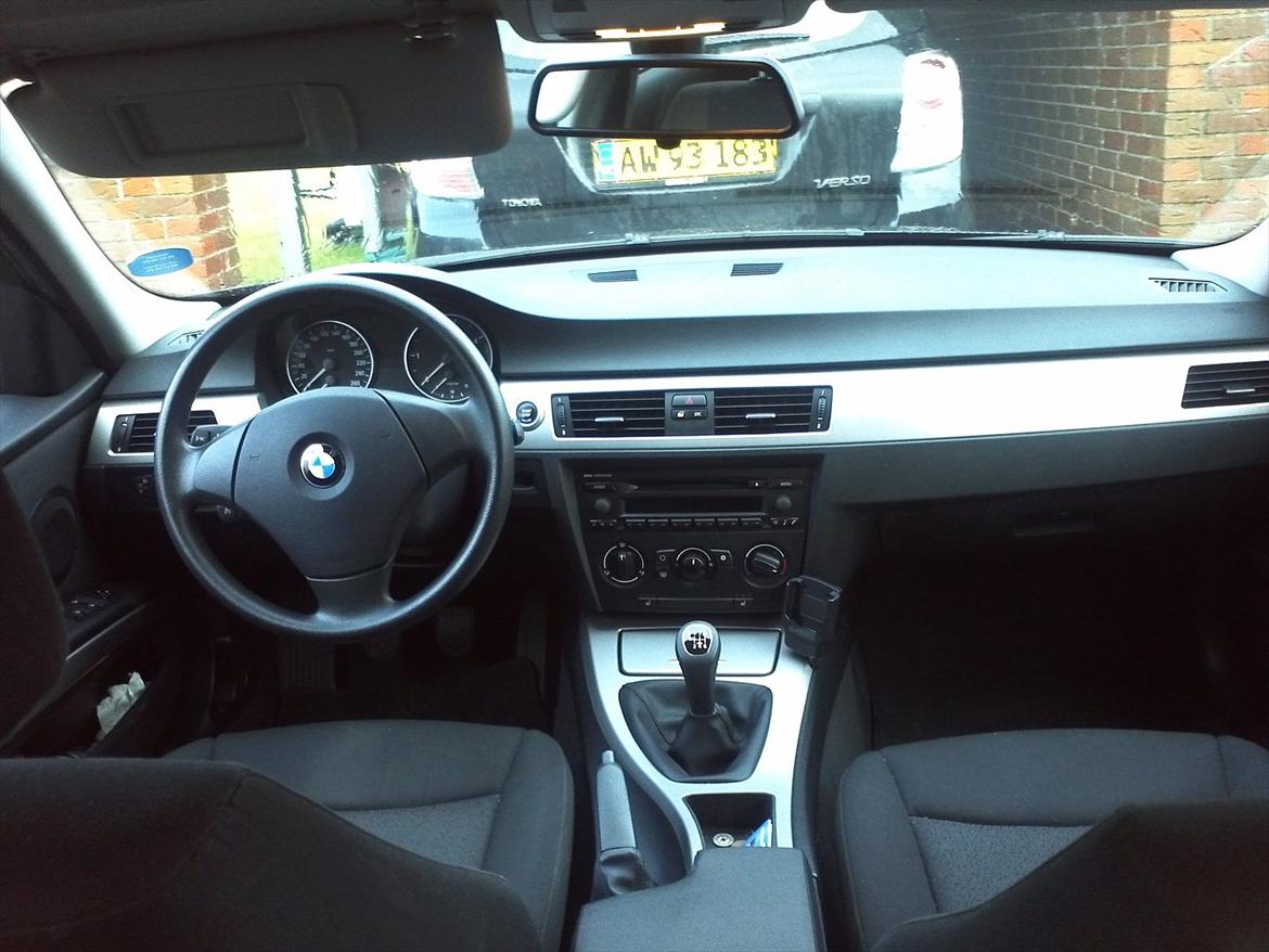 BMW 320 d billede 9
