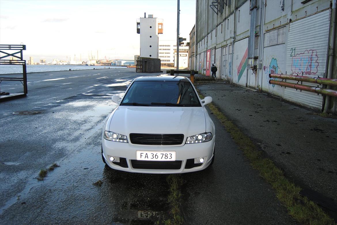 Audi  A4 20 VT billede 13