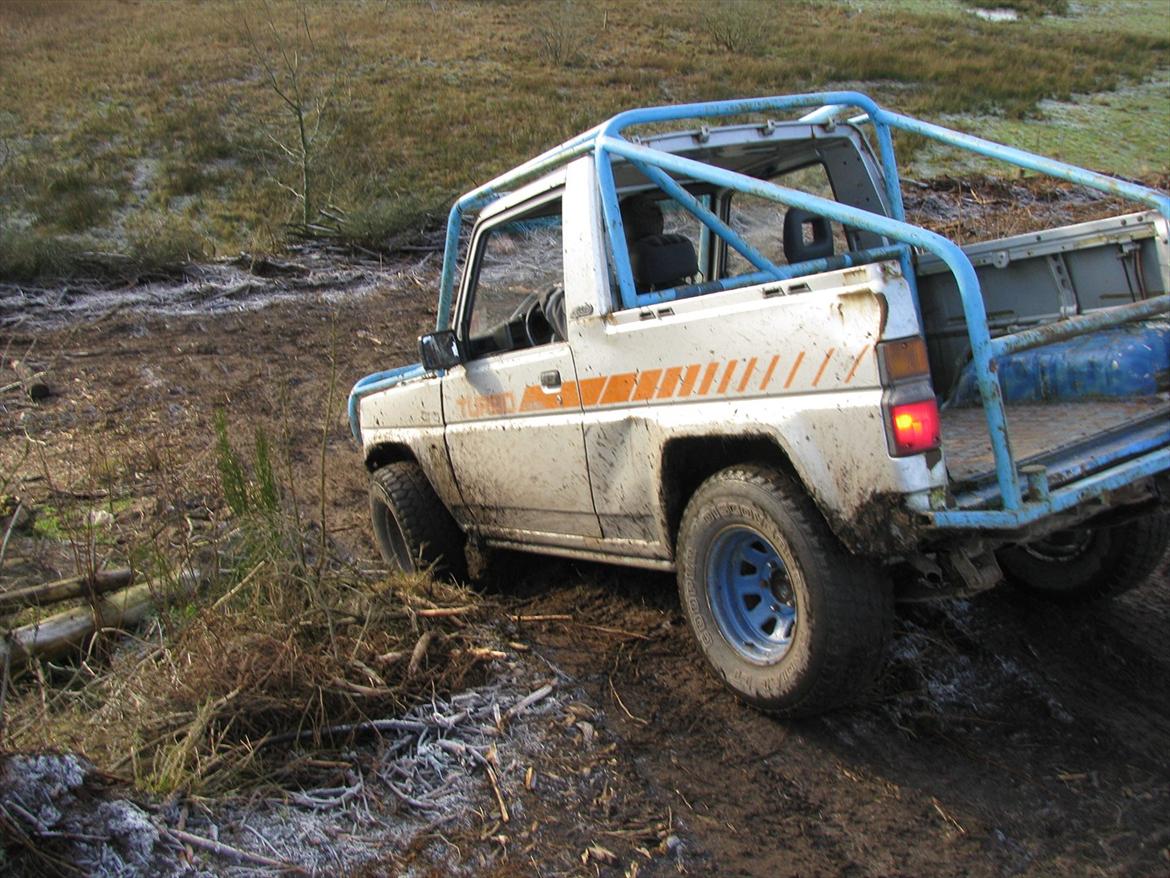 Daihatsu Rocky billede 2