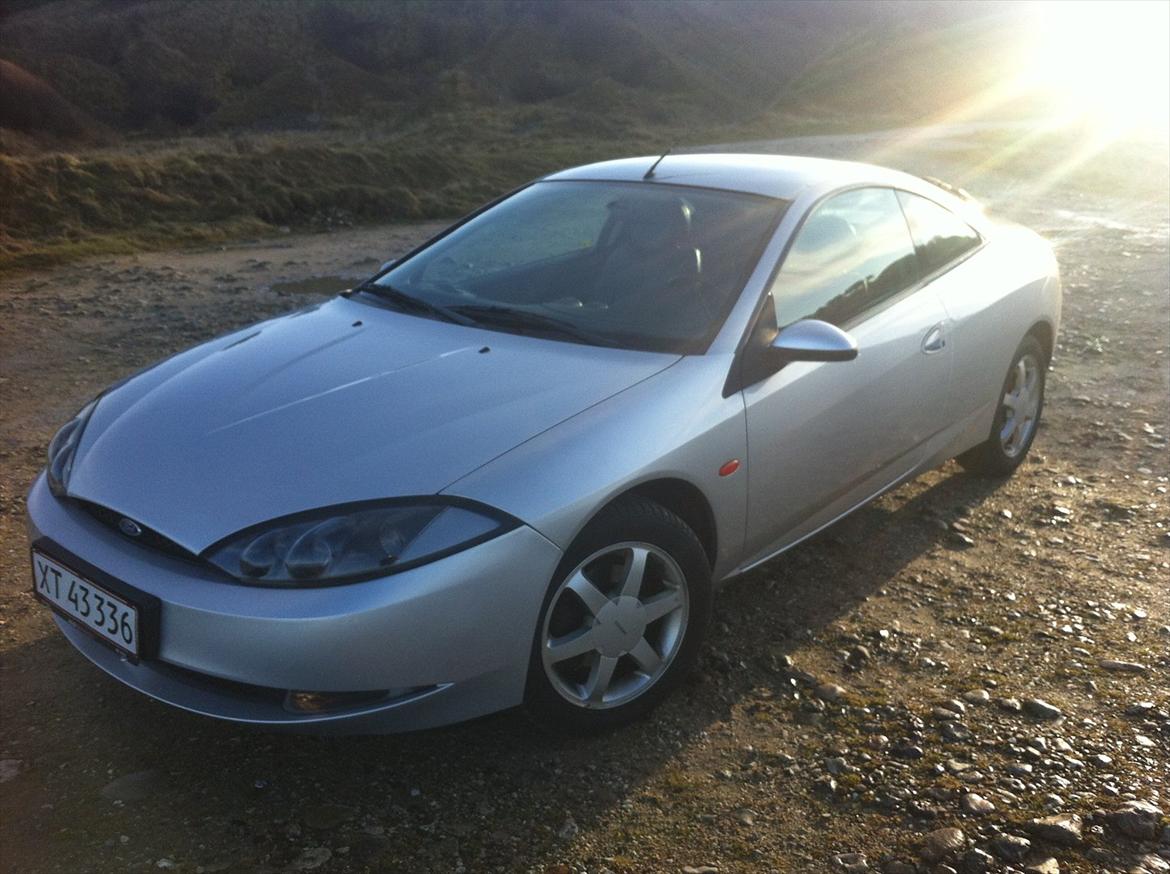 Ford Cougar [Tidl. Bil] - Ford Cougar V6 billede 2