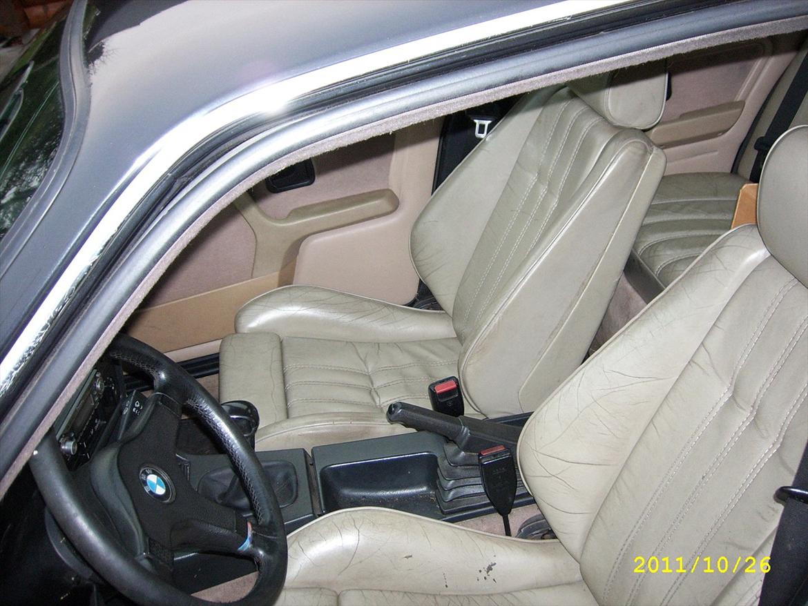 BMW 320i vinterbil/drifter billede 10