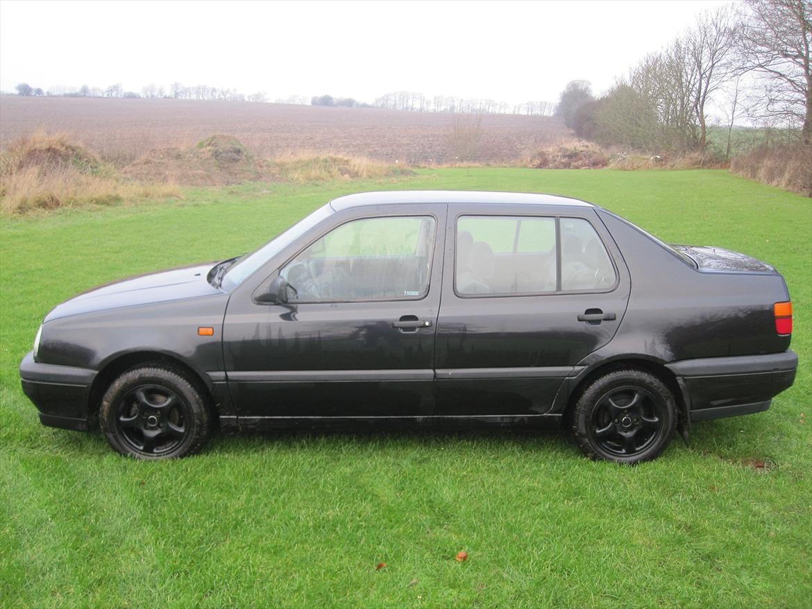 VW Vento ( Solgt ) billede 2