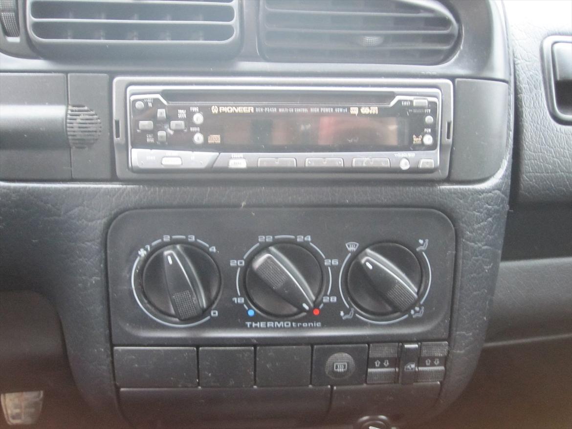 VW Vento ( Solgt ) billede 4