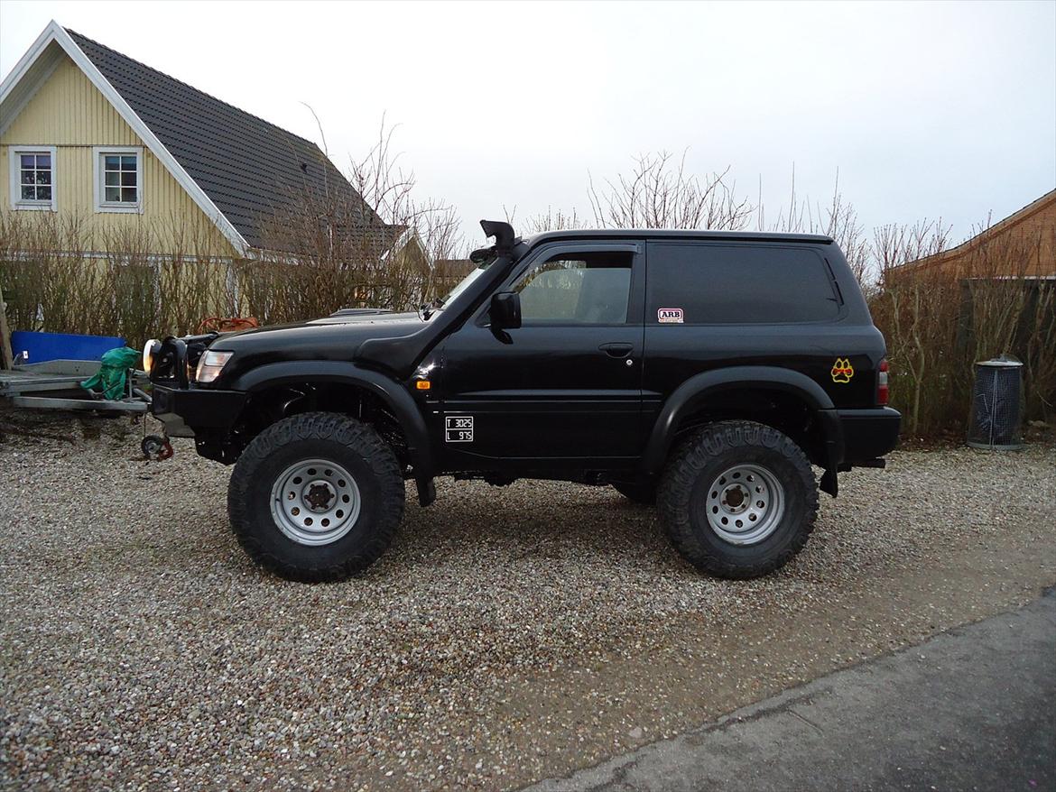 Nissan patrol y61 billede 2