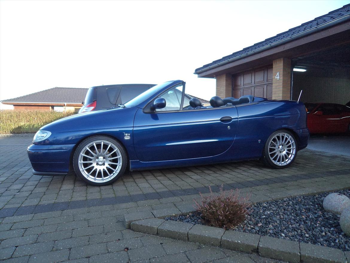 Renault Megane 2,0 16v (Williams) SOLGT billede 1