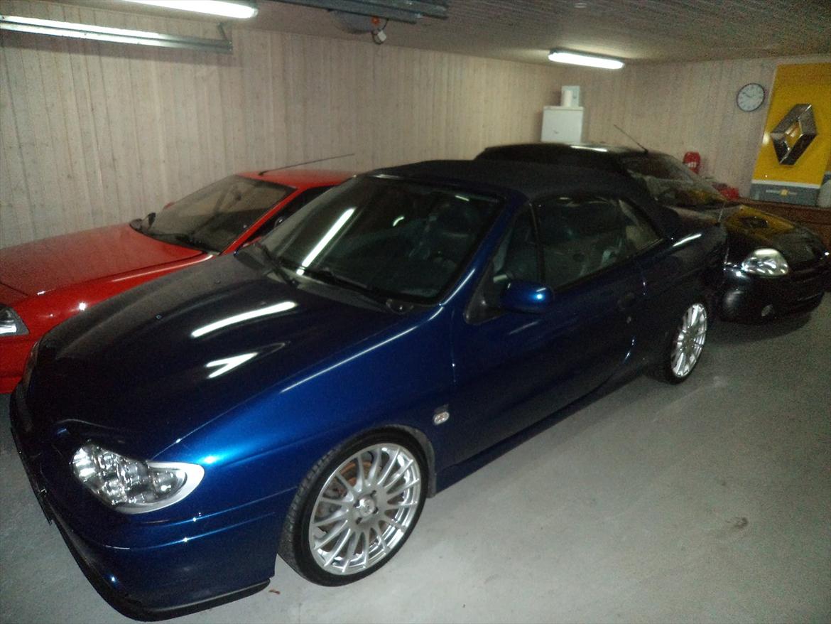 Renault Megane 2,0 16v (Williams) SOLGT -  mit renault museum billede 7