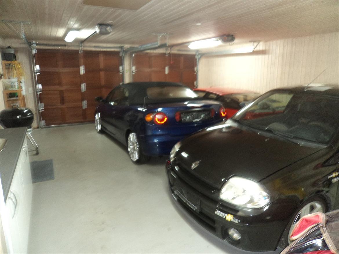 Renault Megane 2,0 16v (Williams) SOLGT billede 8