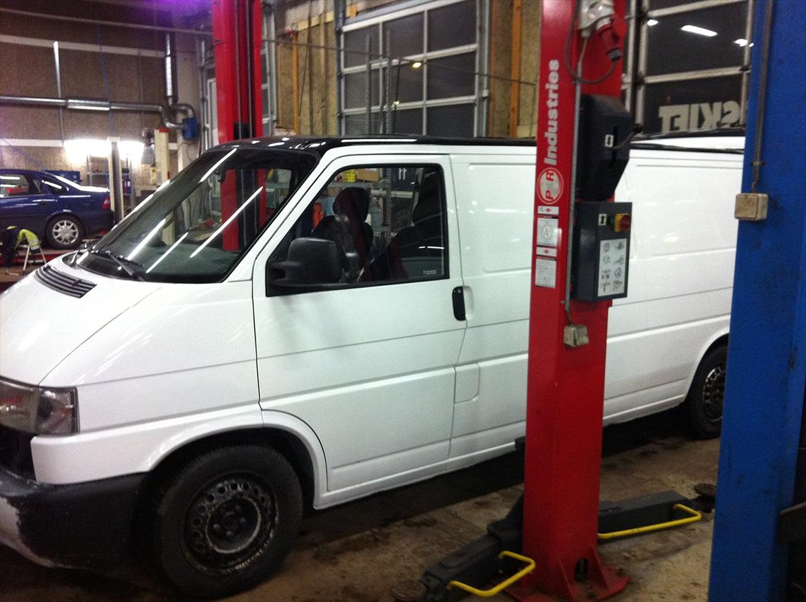 VW Transporter TDI billede 4