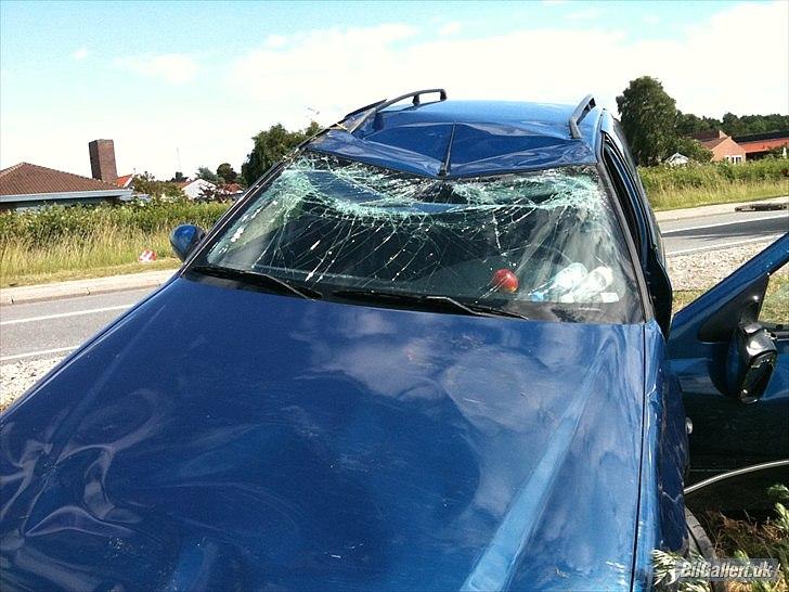 Peugeot 406 3,0 v6  (DØD) billede 15