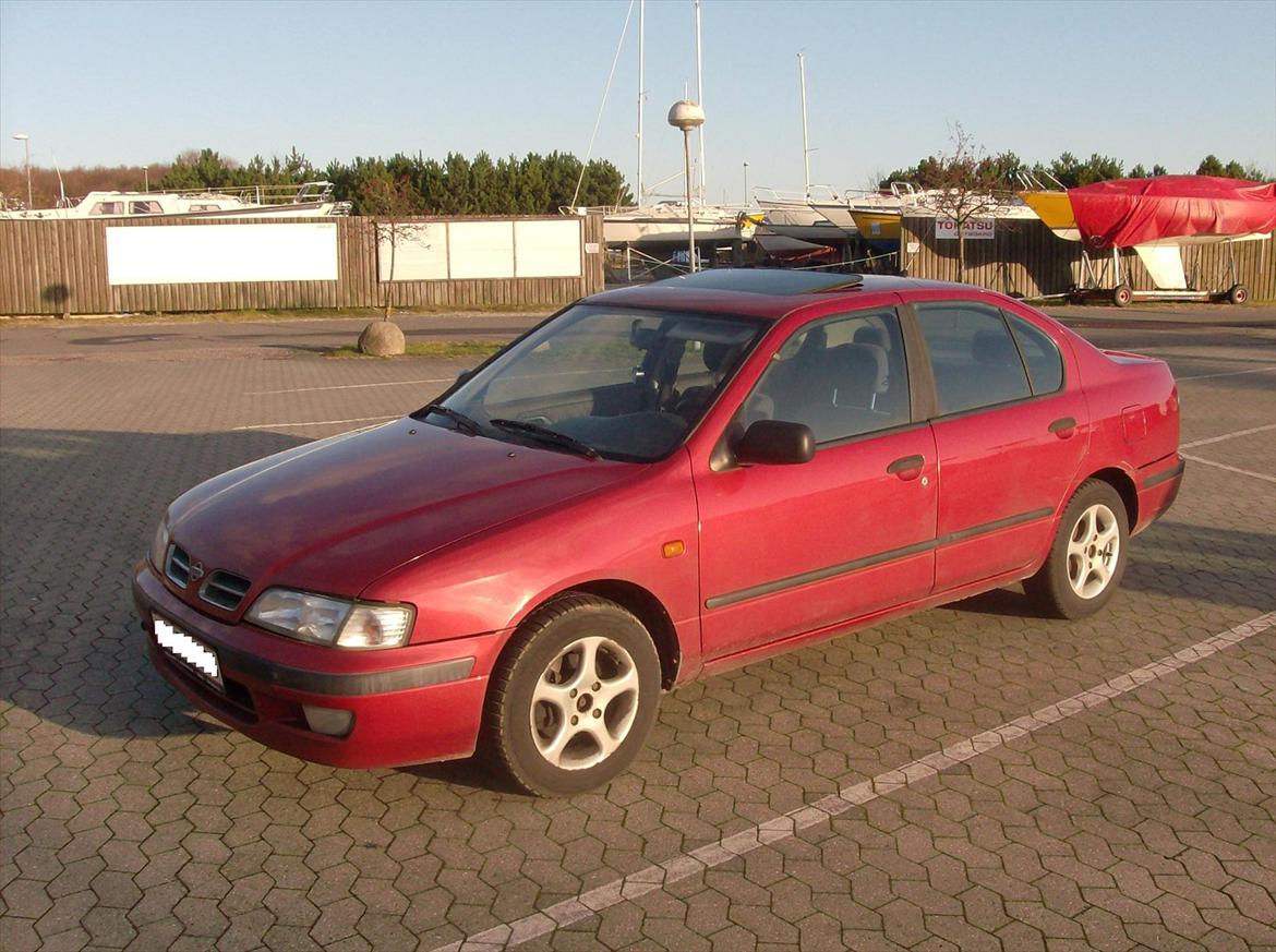 Nissan Primera solgt  billede 2