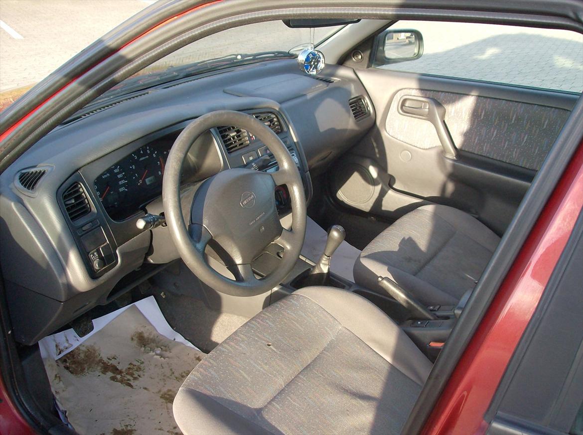 Nissan Primera solgt  billede 7