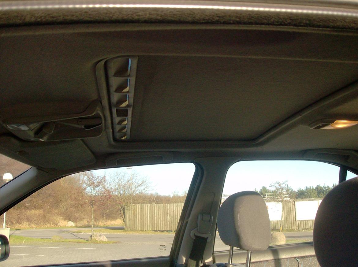 Nissan Primera solgt  billede 9