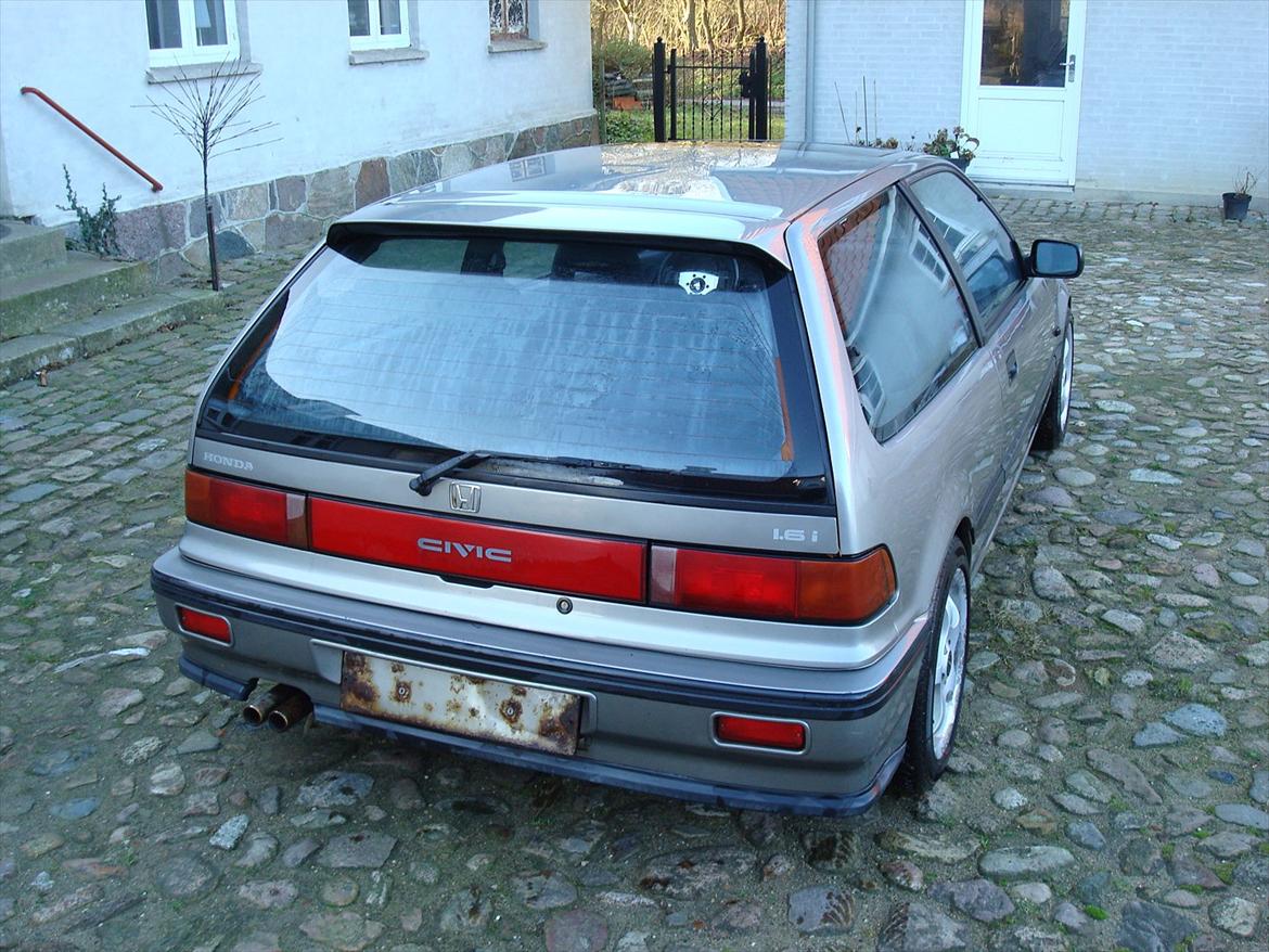 Honda Civic 1,6i 16V billede 9