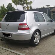VW Golf 4 2.0