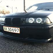 BMW e36 323i M3 coupé