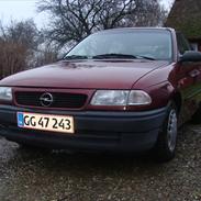 Opel Astra F 1,6i