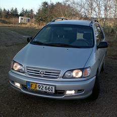 Toyota toyota sportsvan