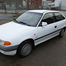 Opel Astra F 1.6 Sport