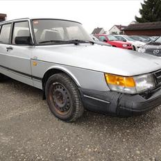 Saab 900i kat. 5dørs "Færgen"
