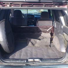 Jeep cherokee  laredo