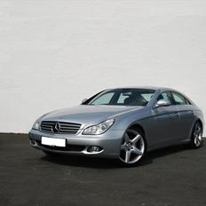 Mercedes Benz CLS 500