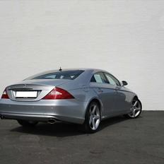 Mercedes Benz CLS 500