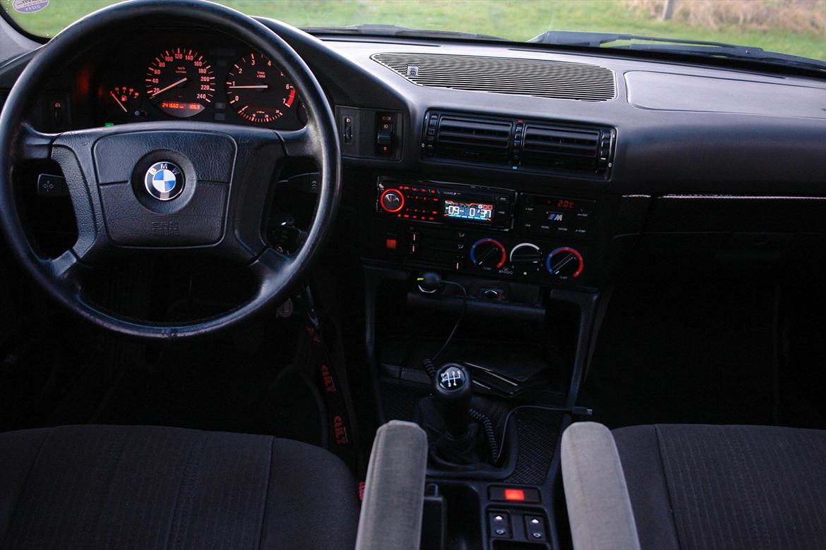 BMW E34 518iS Executive billede 6