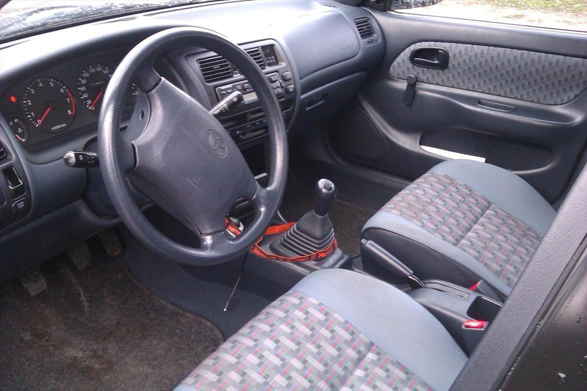 Toyota Corolla Sedan billede 6